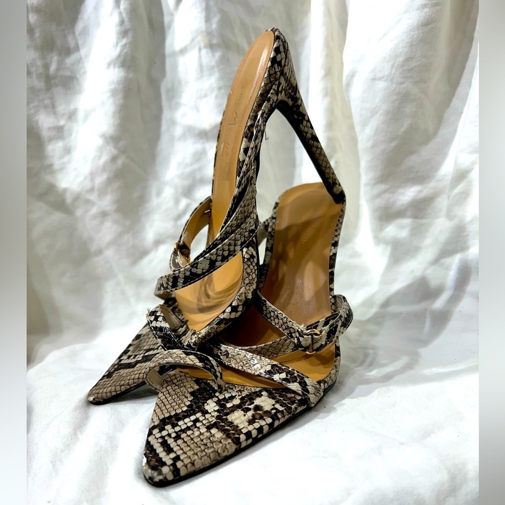 ANNE MICHELLE LADYS STRAP SANDAL HEELS SNAKE PRINT SHOE SZ 6 1/2 M. HEELS 👠 ☑️